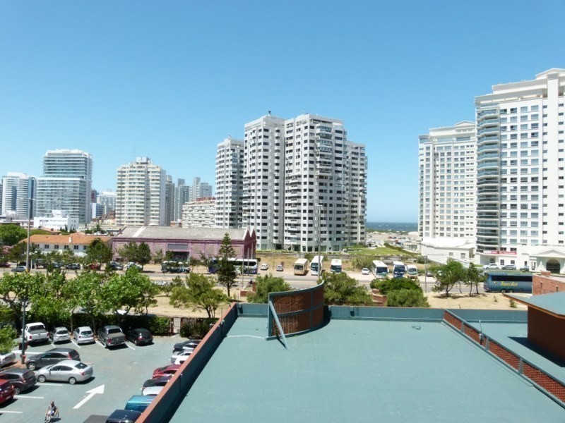 Departamento en venta en edificio icónico de la Mansa.